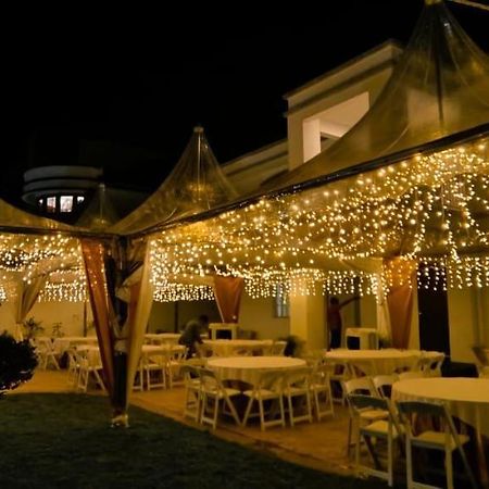 Villa 6, Persiaran Tanjung Bunga 3 Batu Feringgi Exterior foto