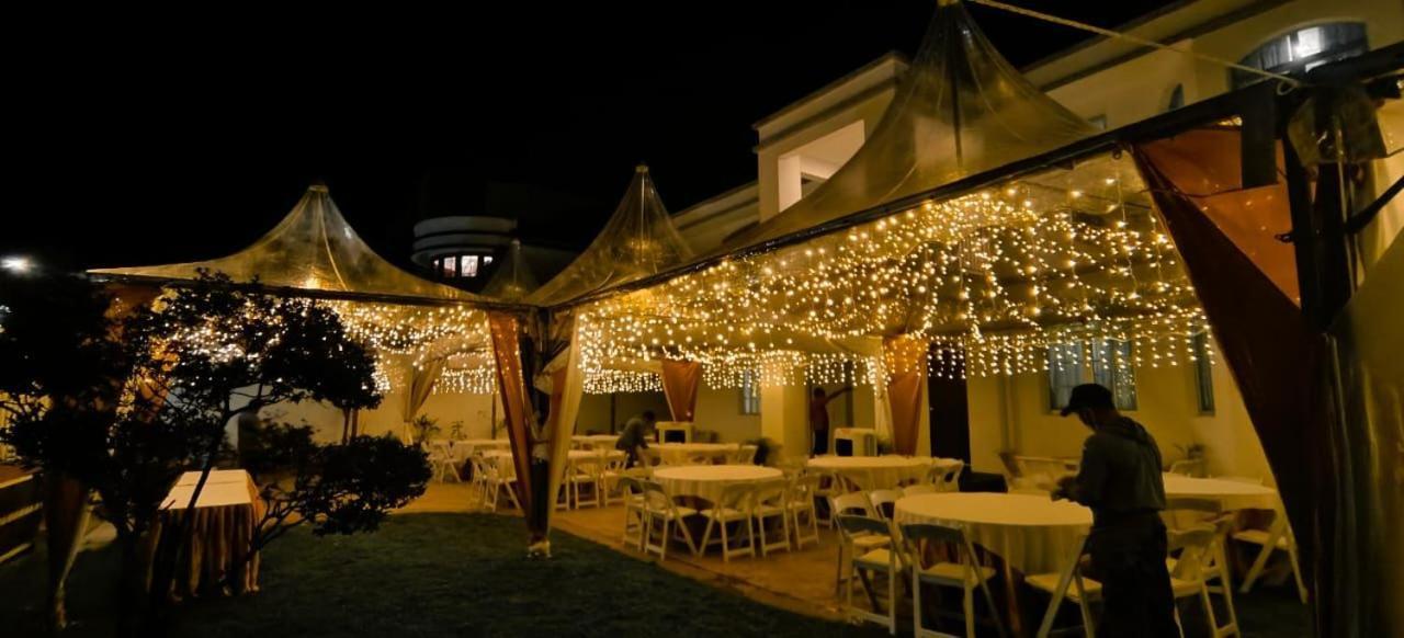 Villa 6, Persiaran Tanjung Bunga 3 Batu Feringgi Exterior foto