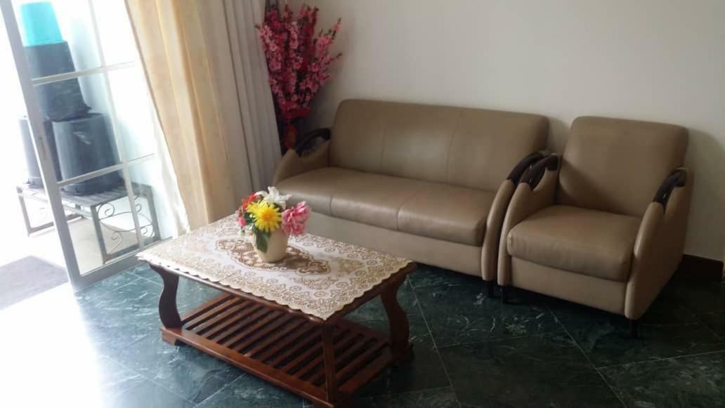 Villa 6, Persiaran Tanjung Bunga 3 Batu Feringgi Exterior foto